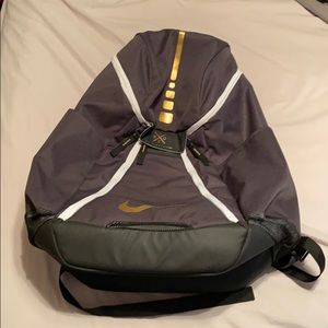Nike hoops elite basketball backpack